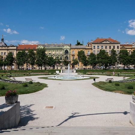 White Rose Apartment Zagreb Exteriör bild