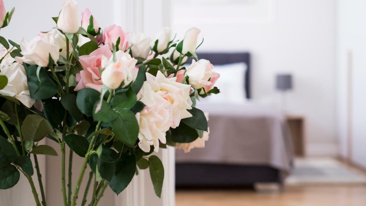 White Rose Apartment Zagreb Exteriör bild