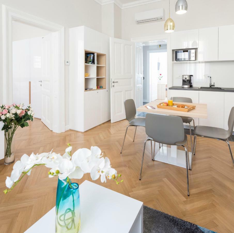 White Rose Apartment Zagreb Exteriör bild